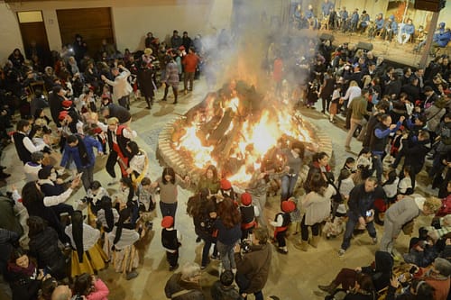 Sant Antoni festival in Ascó: animal races and tradicional games